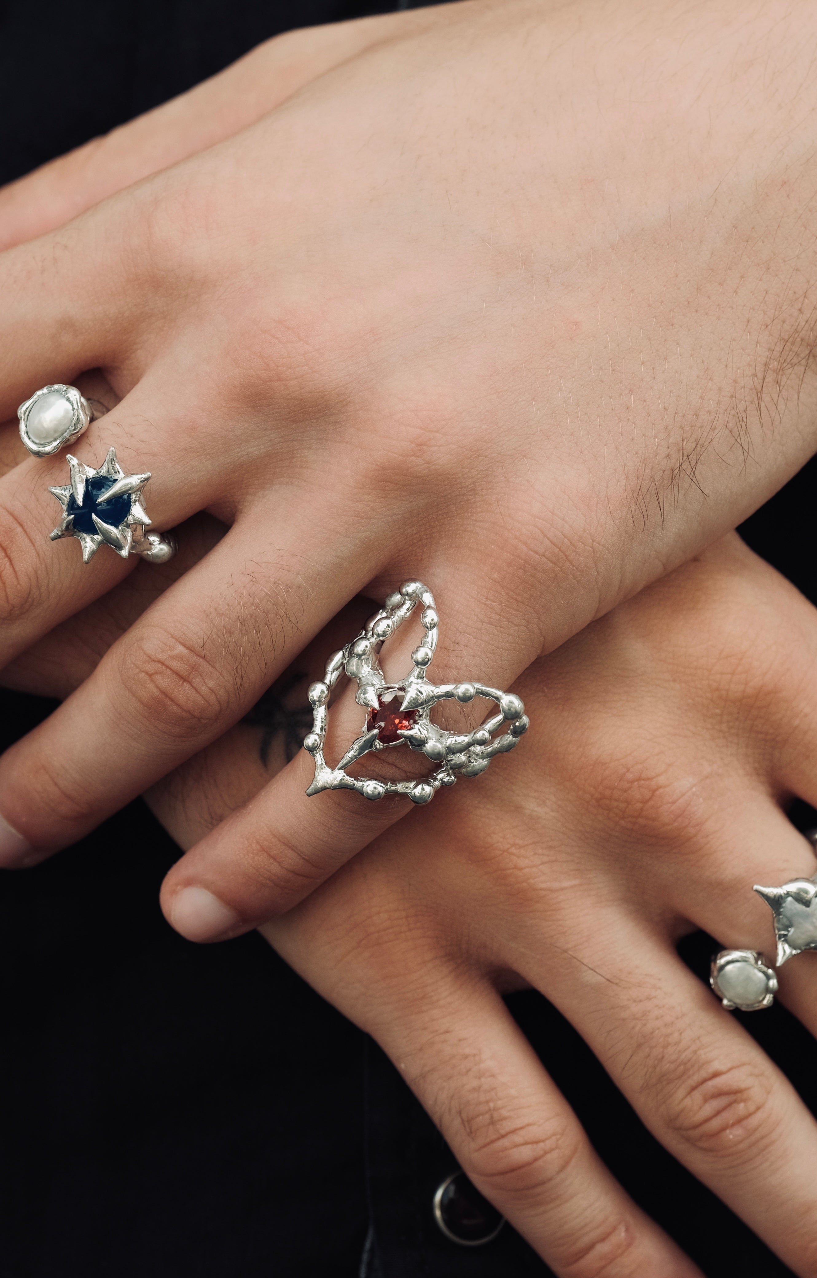 Wuyin Heart Ring – Red