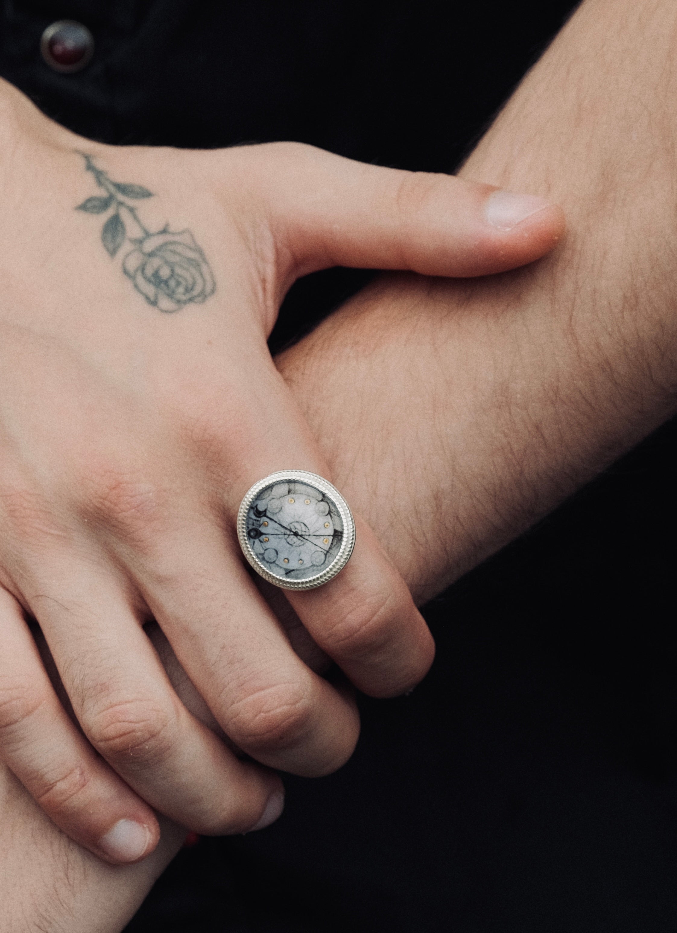 Clock Travel Silver-Plated Ink Ring