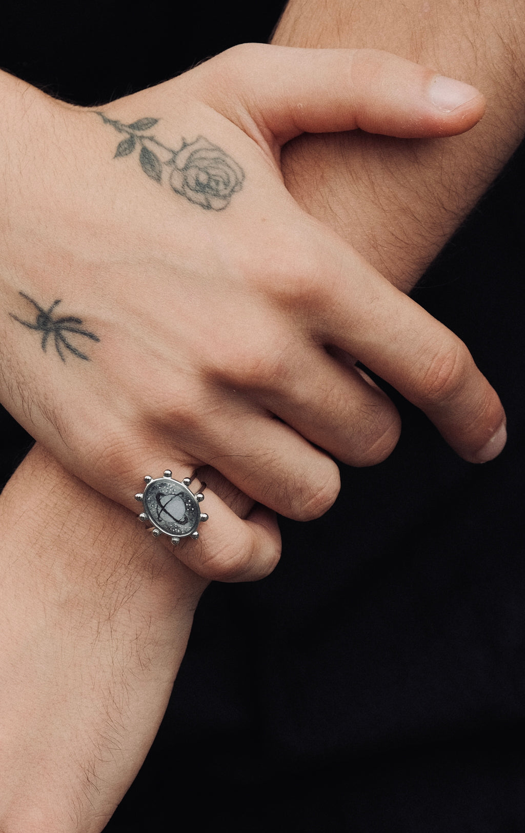 Orbital Ink Ring